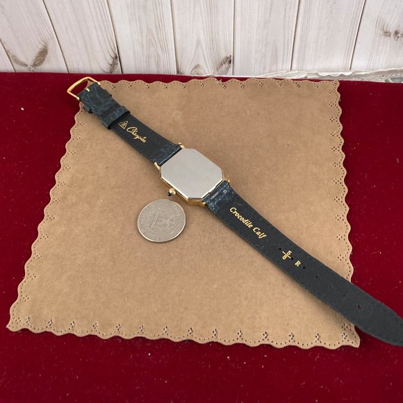 VINTAGE Bulova ACCUTRON Swiss Quartz Tank Watch - Picture 6 of 7